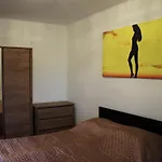 Dzsigoló Apartamento *